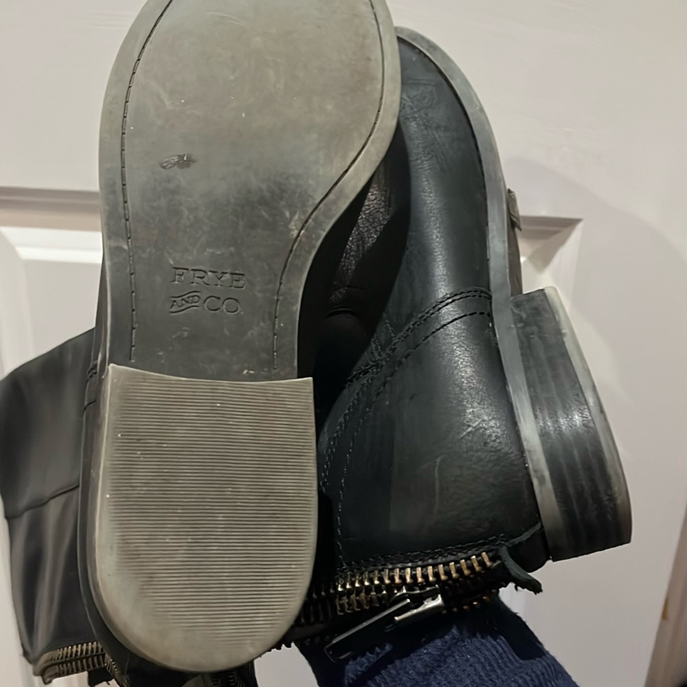 Frye boots - Picture 2 of 5